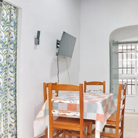 El Patio De *